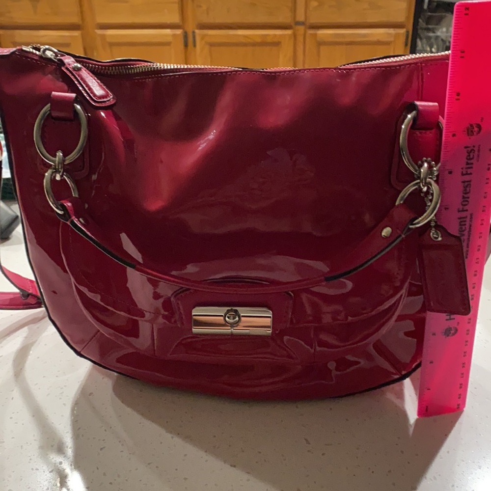 Coach purse - Picture 2 of 6